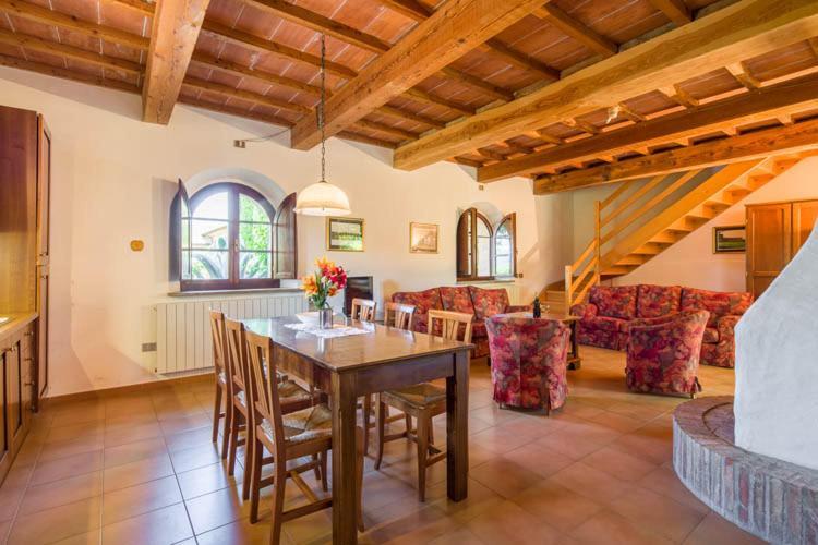 Le Valli Tuscany Pomarance Luaran gambar