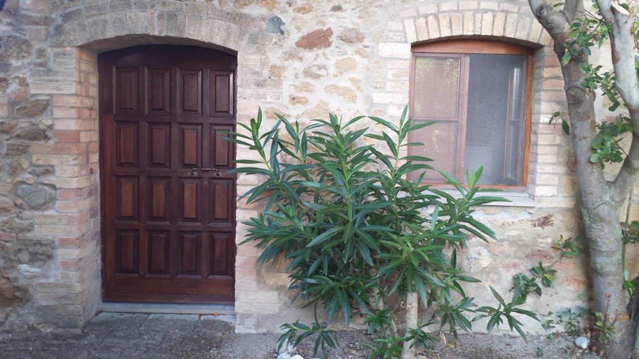 Le Valli Tuscany Pomarance Luaran gambar